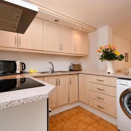 Mare 68 - Two Bed Apartment Costa Adeje (Tenerife)