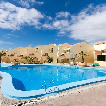 Mare 68 - Two Bed * Адехе